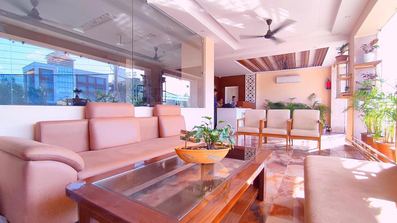 Spring Sky Haridwar By Shrigo Hotels Exterior foto