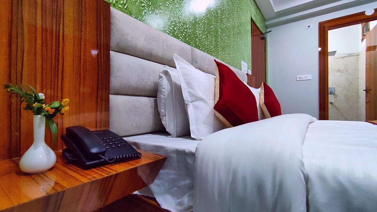Spring Sky Haridwar By Shrigo Hotels Exterior foto